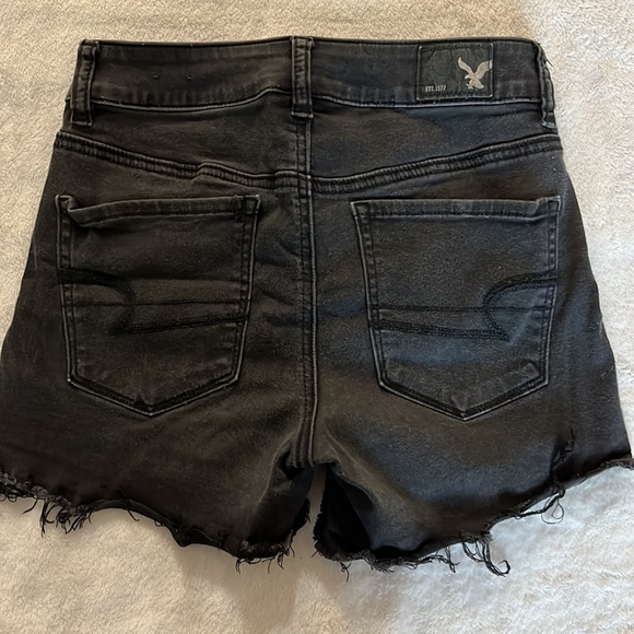 Jean shorts. - Picture 2 of 3